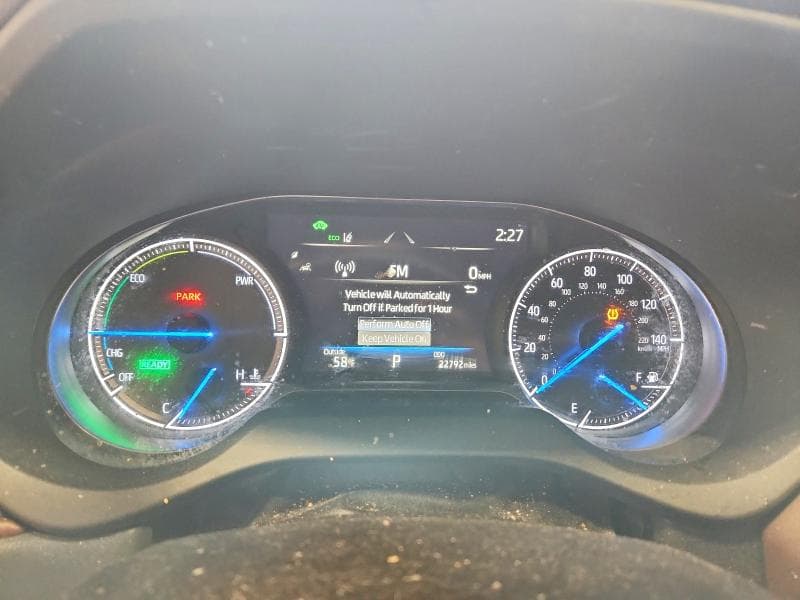 2022 TOYOTA VENZA XLE 9