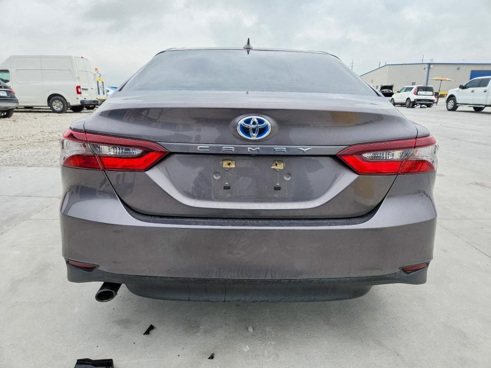 2022 TOYOTA CAMRY LE LE 6