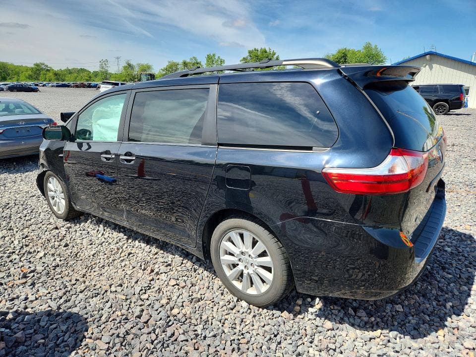 2017 TOYOTA SIENNA XLE 7-PASSENGER XLE 7-PASSENGER 2