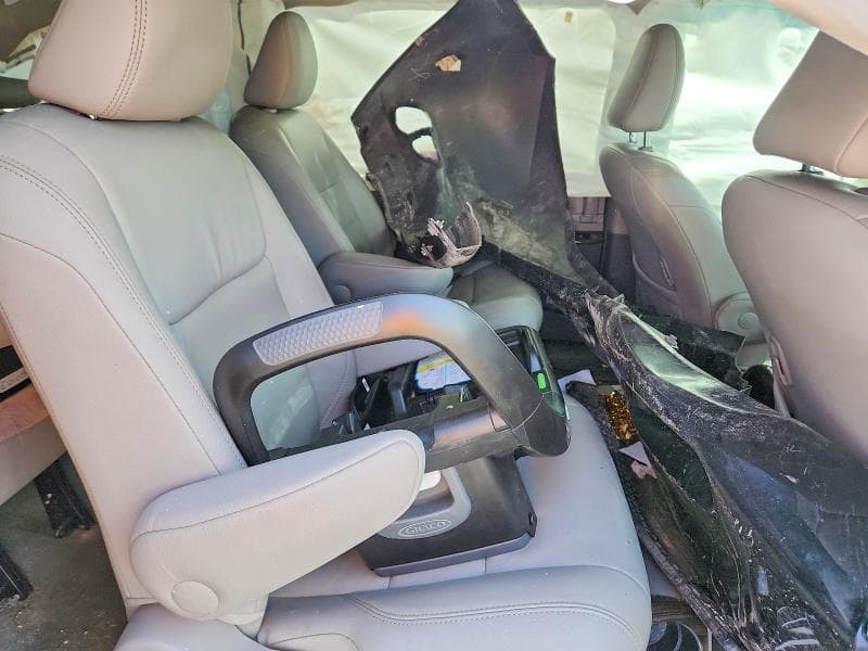 2017 TOYOTA SIENNA XLE 7-PASSENGER XLE 7-PASSENGER 11