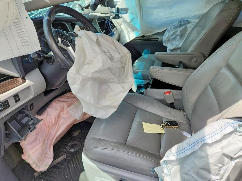 2017 TOYOTA SIENNA XLE 7-PASSENGER XLE 7-PASSENGER 7