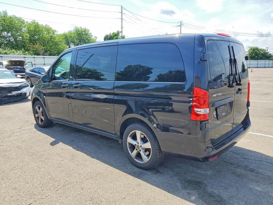 2019 MERCEDES-BENZ METRIS 2