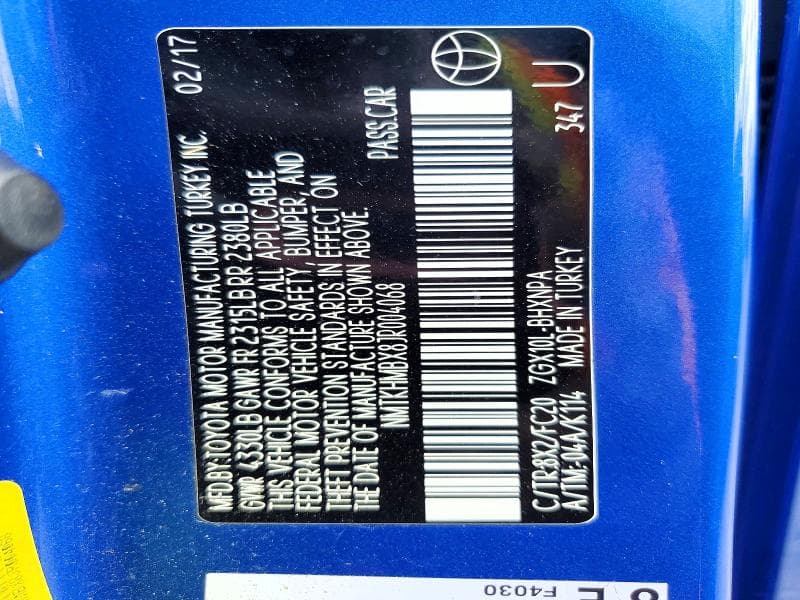 2018 TOYOTA C-HR XLE 12