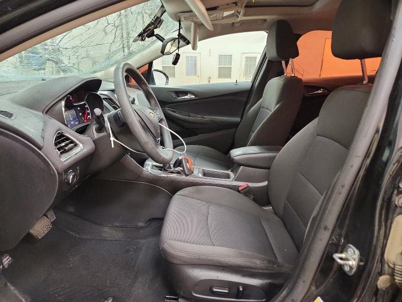 2017 CHEVROLET CRUZE LT LT 7