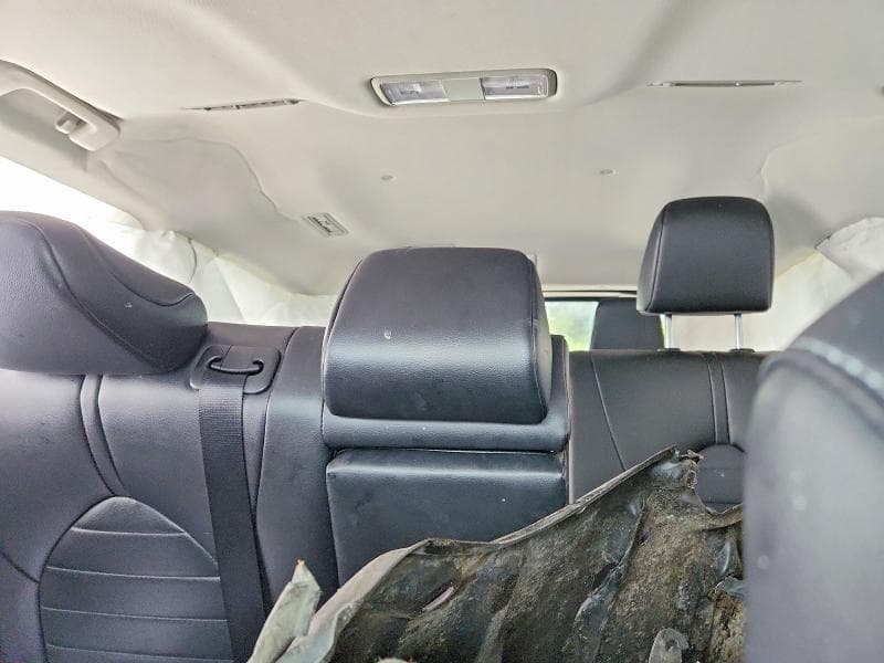 2022 TOYOTA HIGHLANDER XLE 10