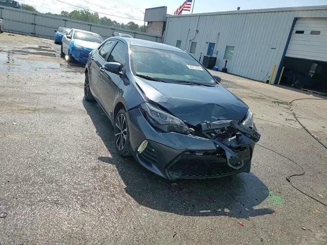2019 TOYOTA COROLLA SE 13