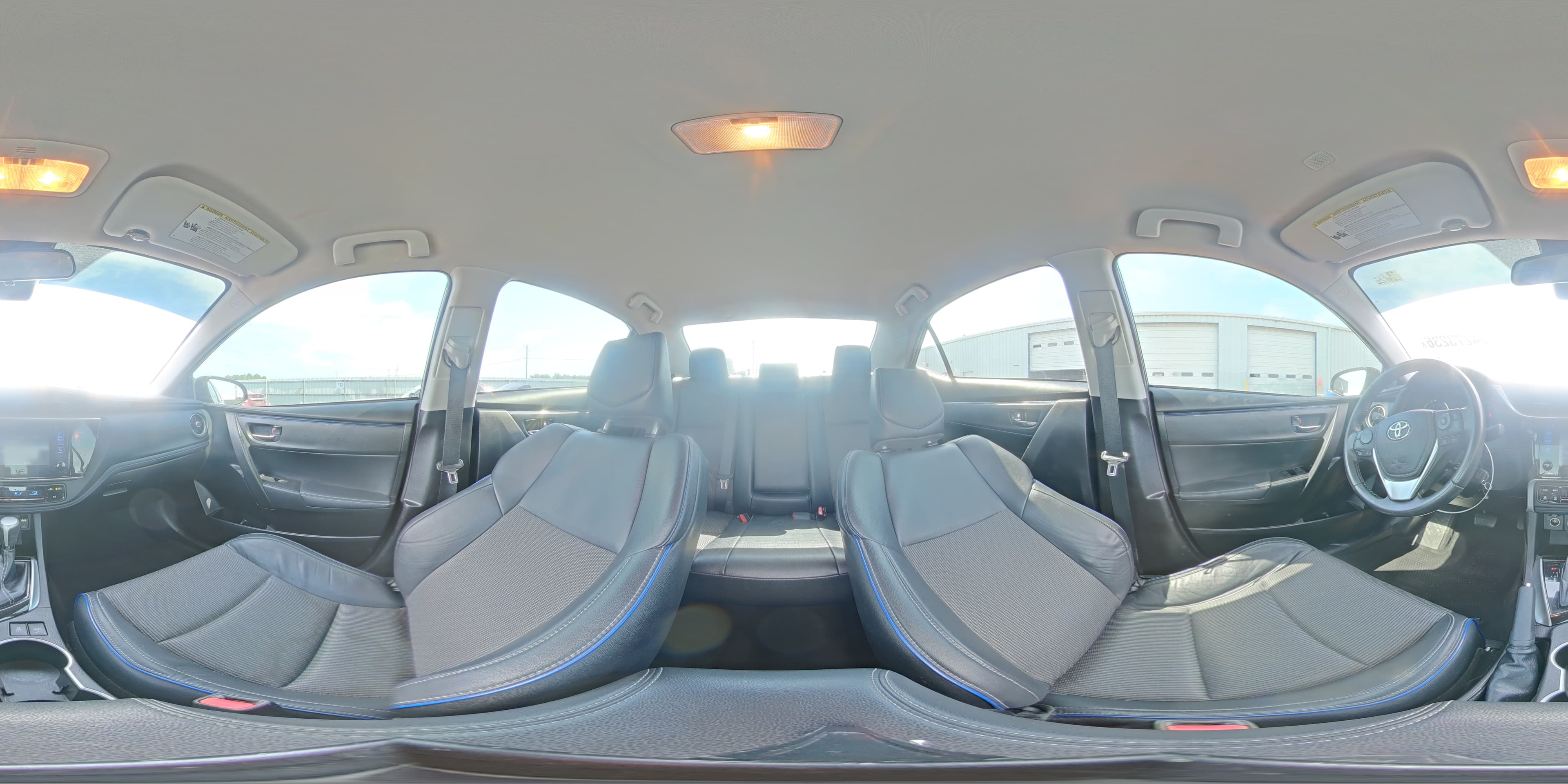 2019 TOYOTA COROLLA SE 14