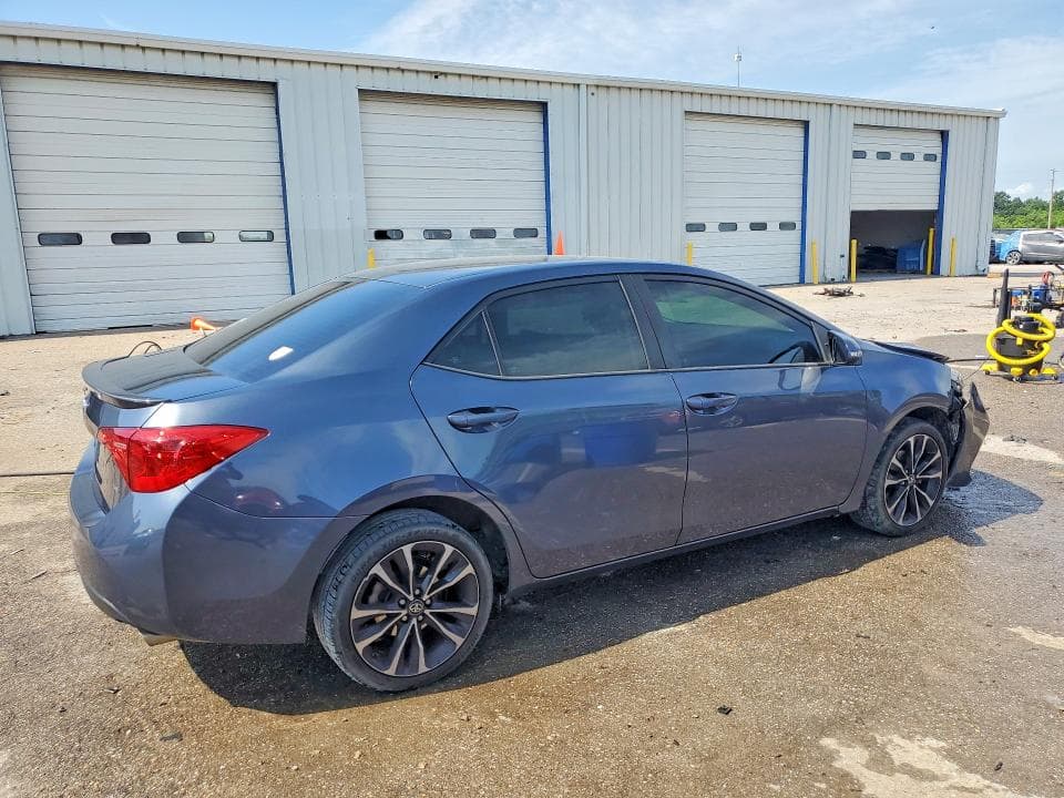 2019 TOYOTA COROLLA SE 3