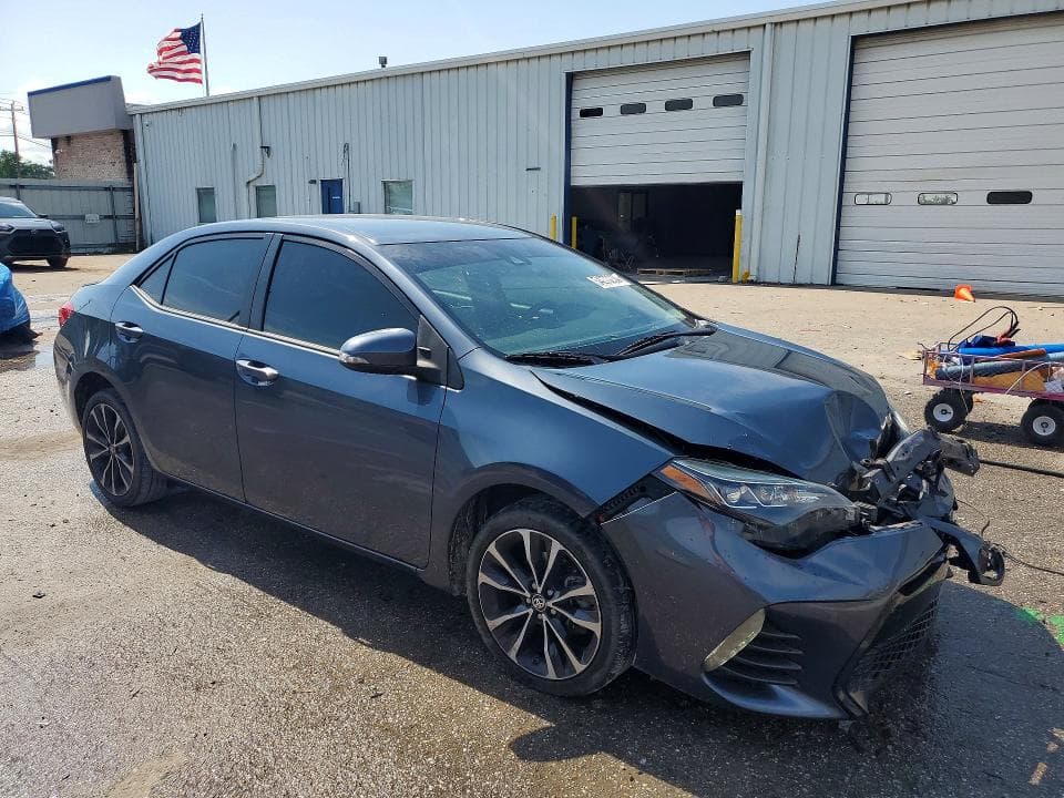 2019 TOYOTA COROLLA SE 4