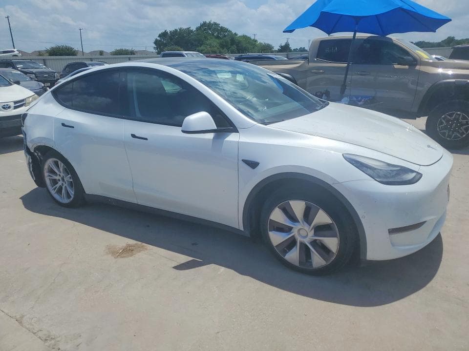 2021 TESLA MODEL Y 4