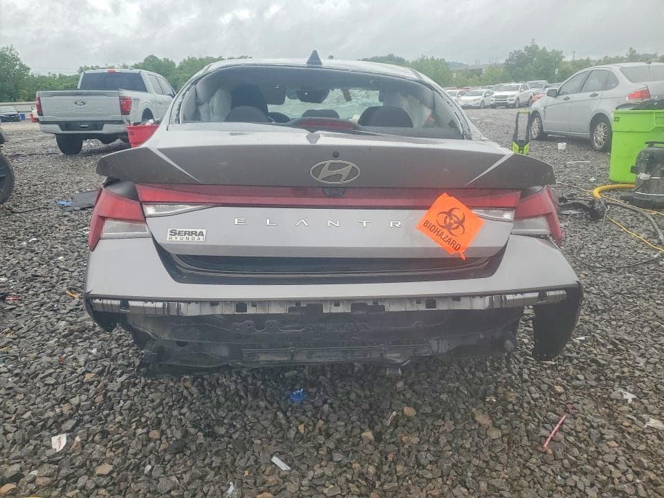 2024 HYUNDAI ELANTRA SEL 6