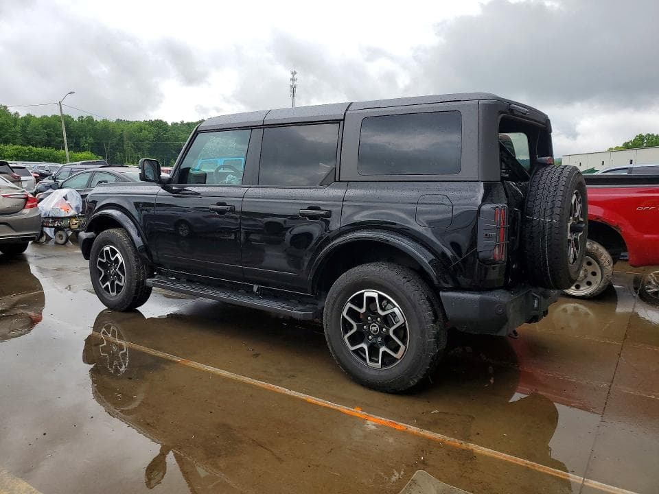 2024 FORD BRONCO OUTER BANKS 2
