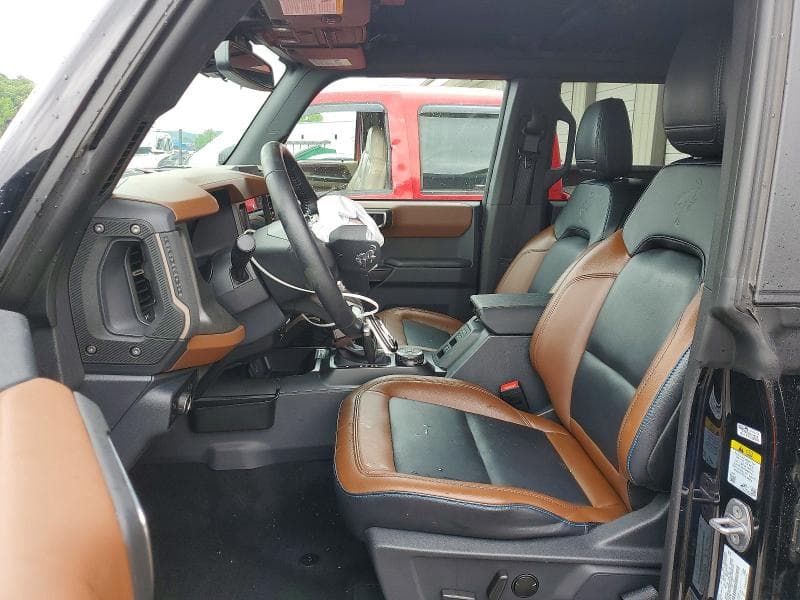 2024 FORD BRONCO OUTER BANKS 7
