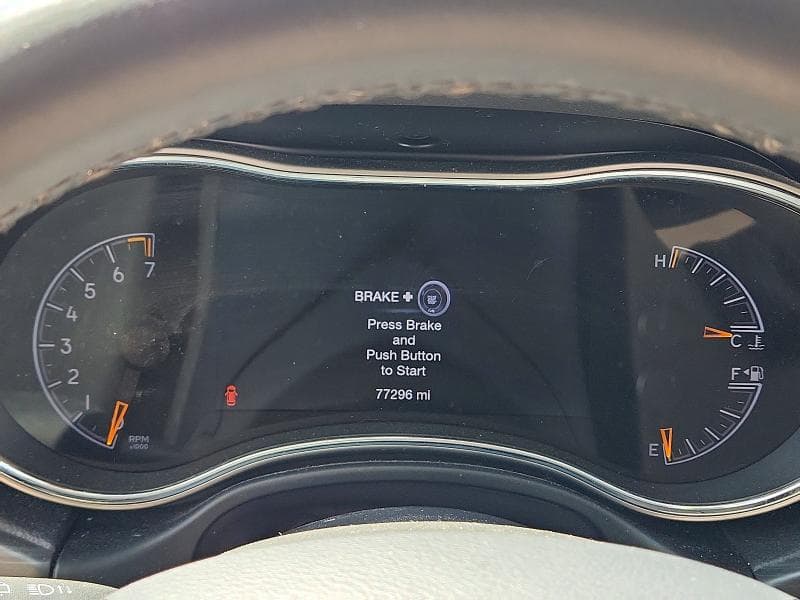 2019 JEEP GRAND CHEROKEE LAREDO LAREDO 9