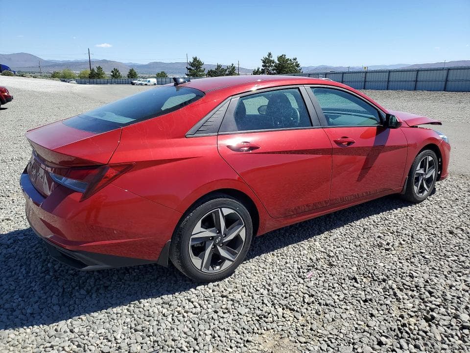 2023 HYUNDAI ELANTRA SEL 3