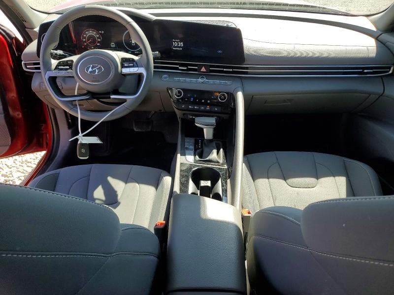 2023 HYUNDAI ELANTRA SEL 8