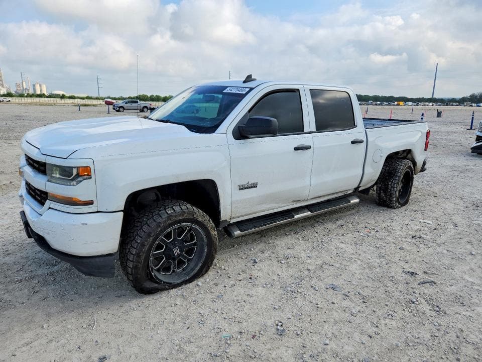 2018 CHEVROLET SILVERADO C1500 CUSTOM - 1