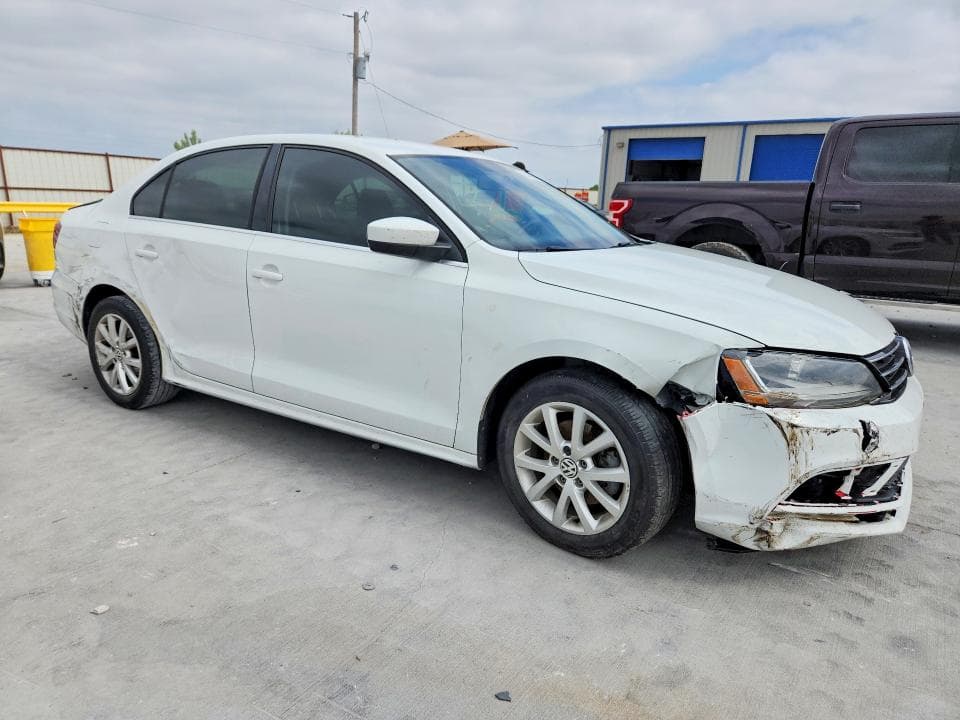 2017 VOLKSWAGEN JETTA S 4