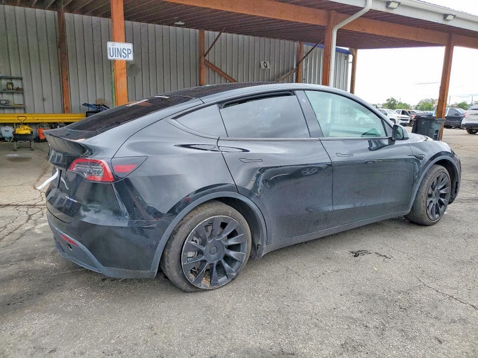 2022 TESLA MODEL Y 3