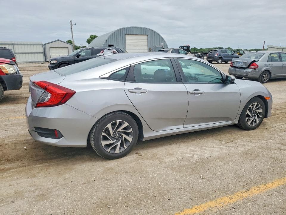 2017 HONDA CIVIC EX 3