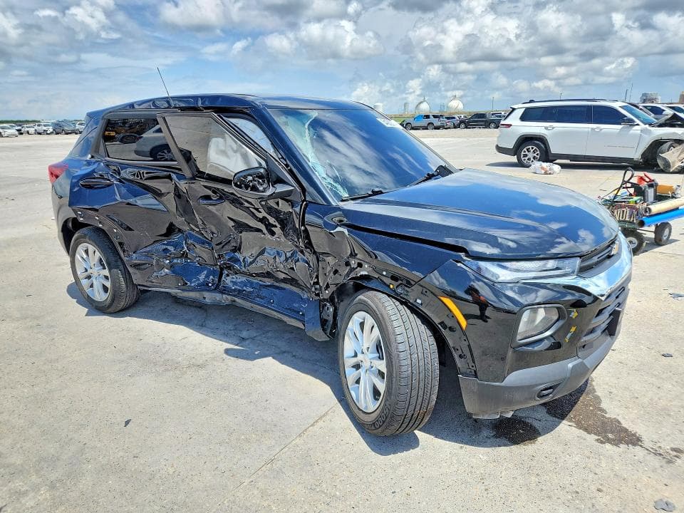 2021 CHEVROLET TRAILBLAZER LS 4