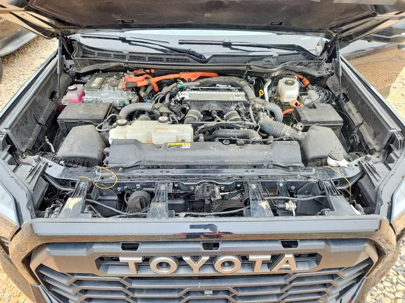 2024 TOYOTA TUNDRA LIMITED HV LIMITED HV 11