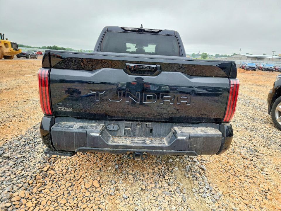 2024 TOYOTA TUNDRA LIMITED HV LIMITED HV 6