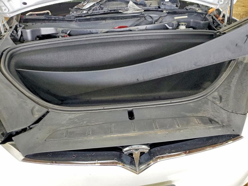 2021 TESLA MODEL X 11