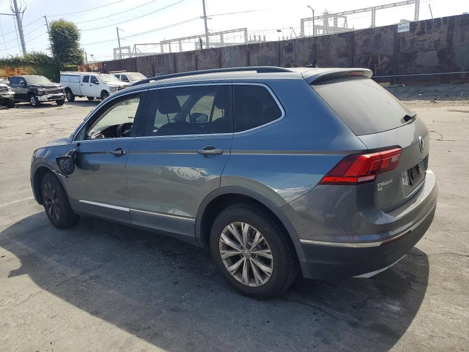 2018 VOLKSWAGEN TIGUAN SE 2
