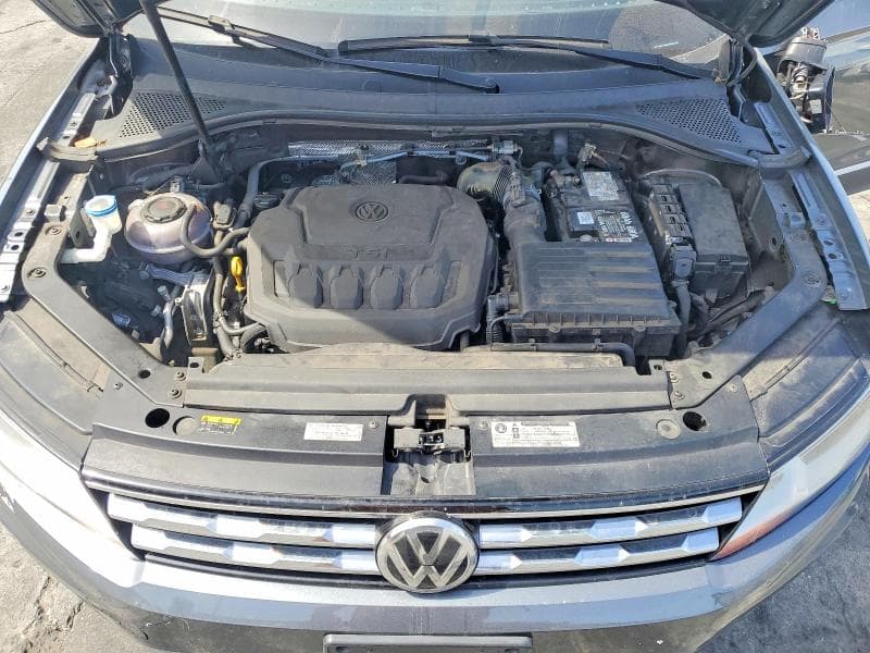 2018 VOLKSWAGEN TIGUAN SE 11