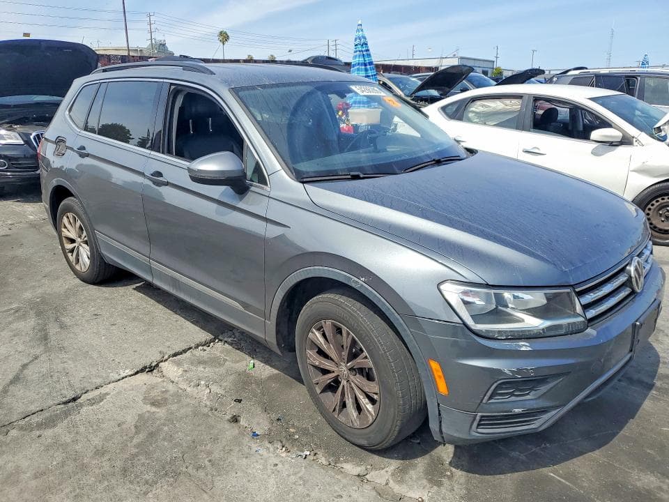 2018 VOLKSWAGEN TIGUAN SE 4