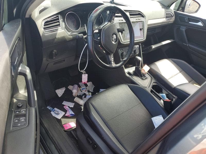 2018 VOLKSWAGEN TIGUAN SE 8