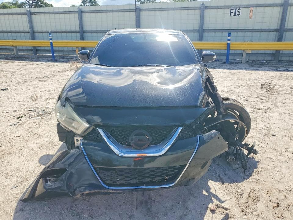 2017 NISSAN MAXIMA 3.5 SR 5