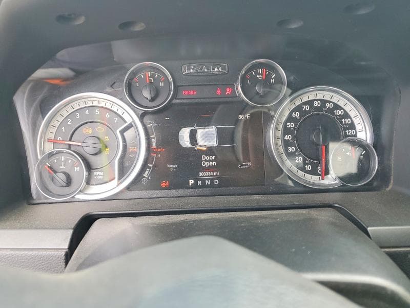 2016 RAM 1500 SPORT SPORT 9