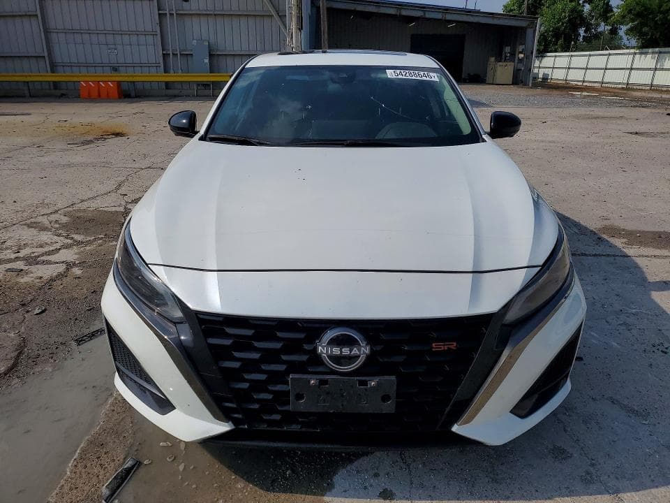 2024 NISSAN ALTIMA 5