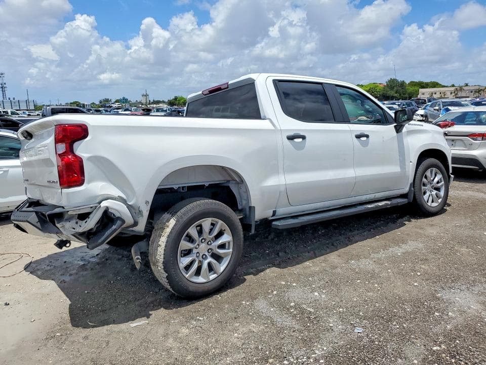 2025 CHEVROLET SILVERADO C1500 CUSTOM 3