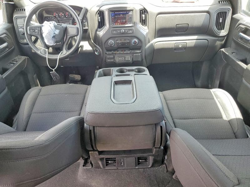 2025 CHEVROLET SILVERADO C1500 CUSTOM 8