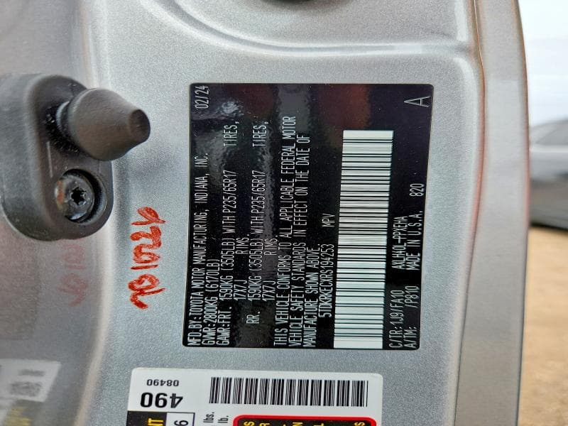 2024 TOYOTA SIENNA LE LE 13