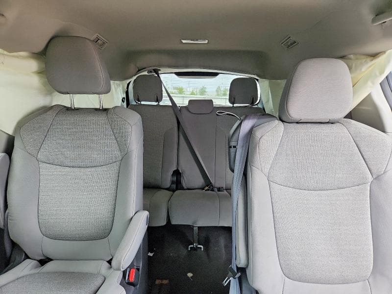 2024 TOYOTA SIENNA LE LE 10