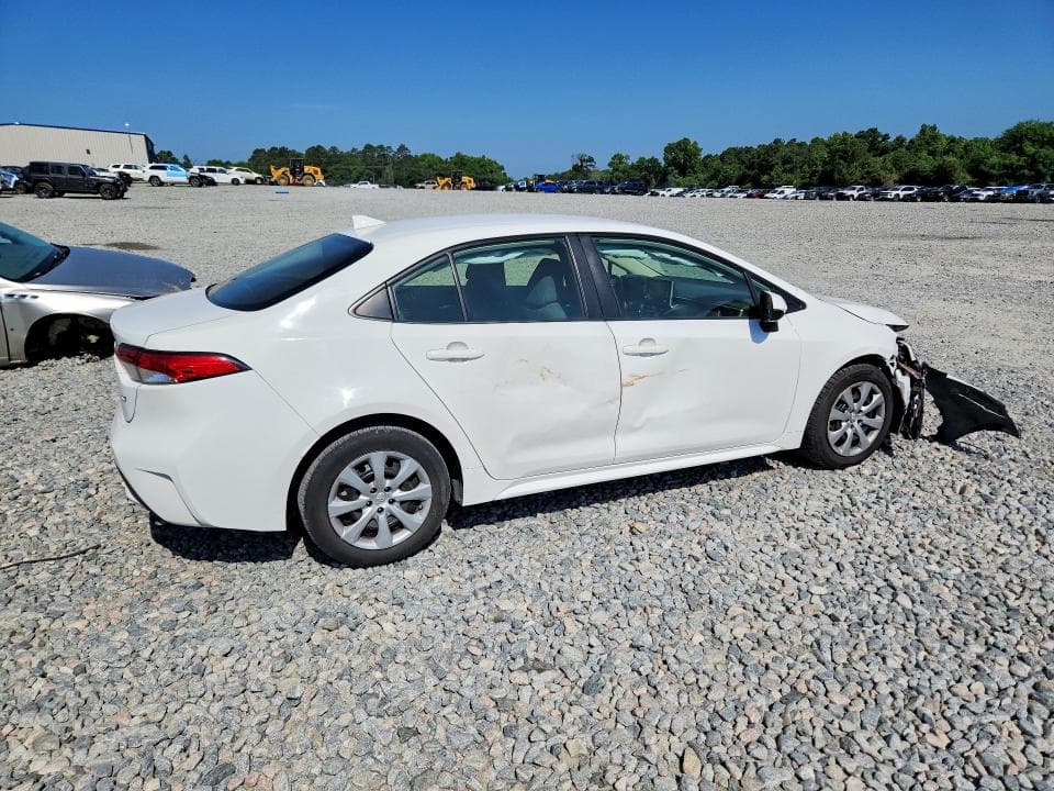 2021 TOYOTA COROLLA LE LE 3