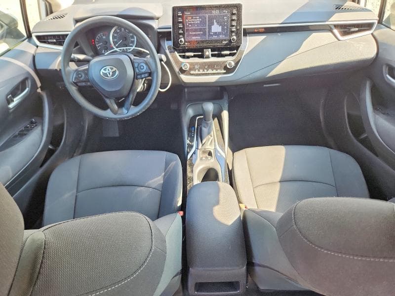 2021 TOYOTA COROLLA LE LE 8
