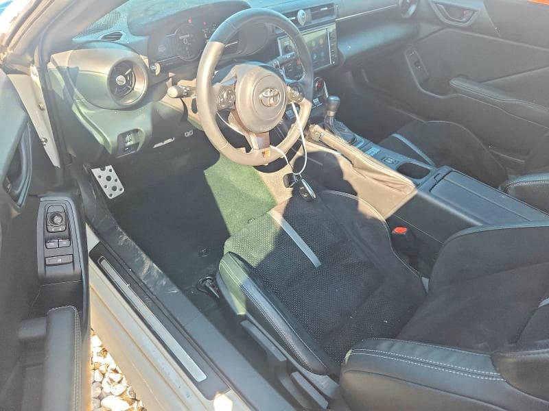 2025 TOYOTA GR 86 PREMIUM PREMIUM 8