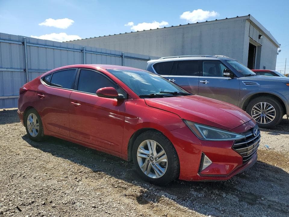2020 HYUNDAI ELANTRA SEL SEL 4