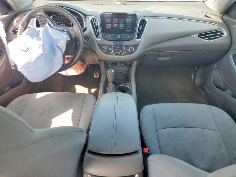 2017 CHEVROLET MALIBU LT LT 8