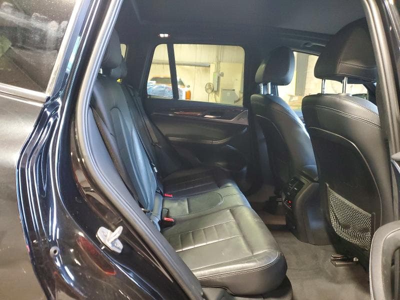 2018 BMW X3 XDRIVE30I 11