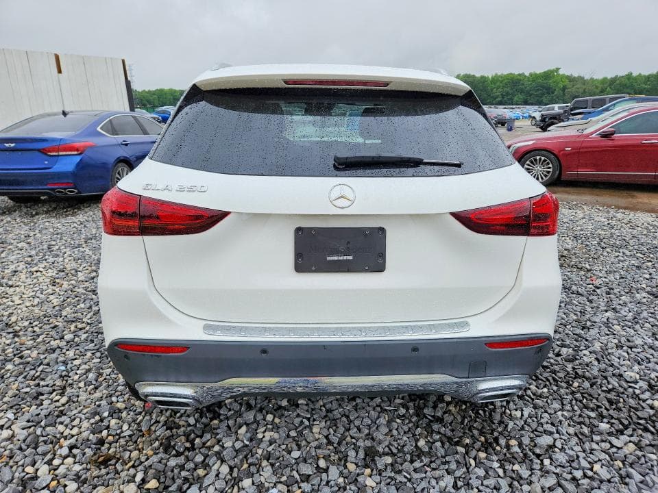 2025 MERCEDES-BENZ GLA 250 250 6