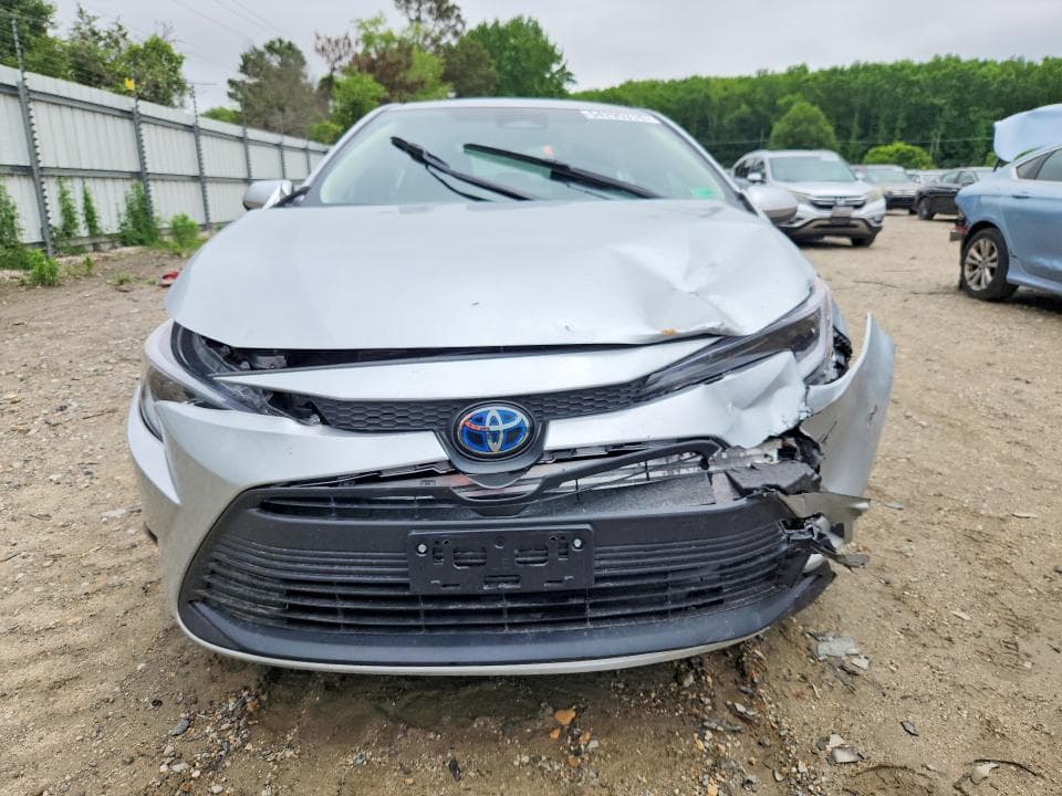 2025 TOYOTA COROLLA HYBRID LE LE 5