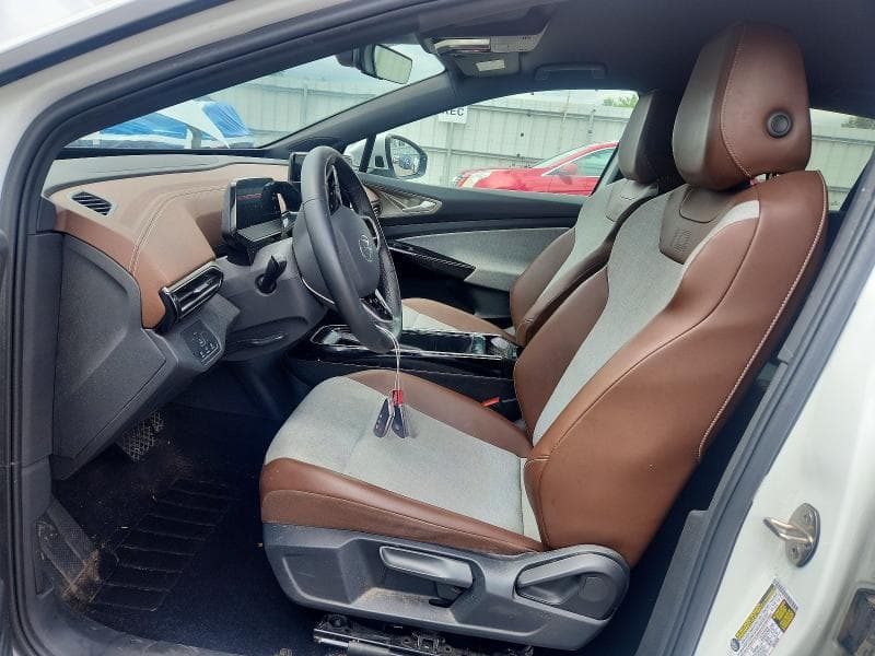 2023 VOLKSWAGEN ID.4 PRO 7