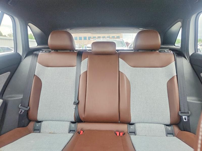 2023 VOLKSWAGEN ID.4 PRO 10
