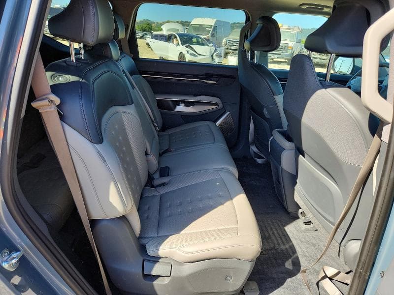 2024 KIA EV9 WIND 11